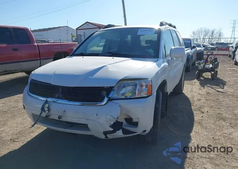 2010 Mitsubishi Endeavor Ls z USA, uszkodzony, nr VIN 4A4JM2AS5AE017944